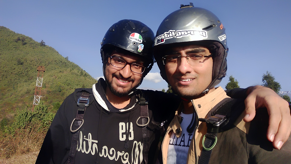 Harshal Varday, paragliding in gangtok.