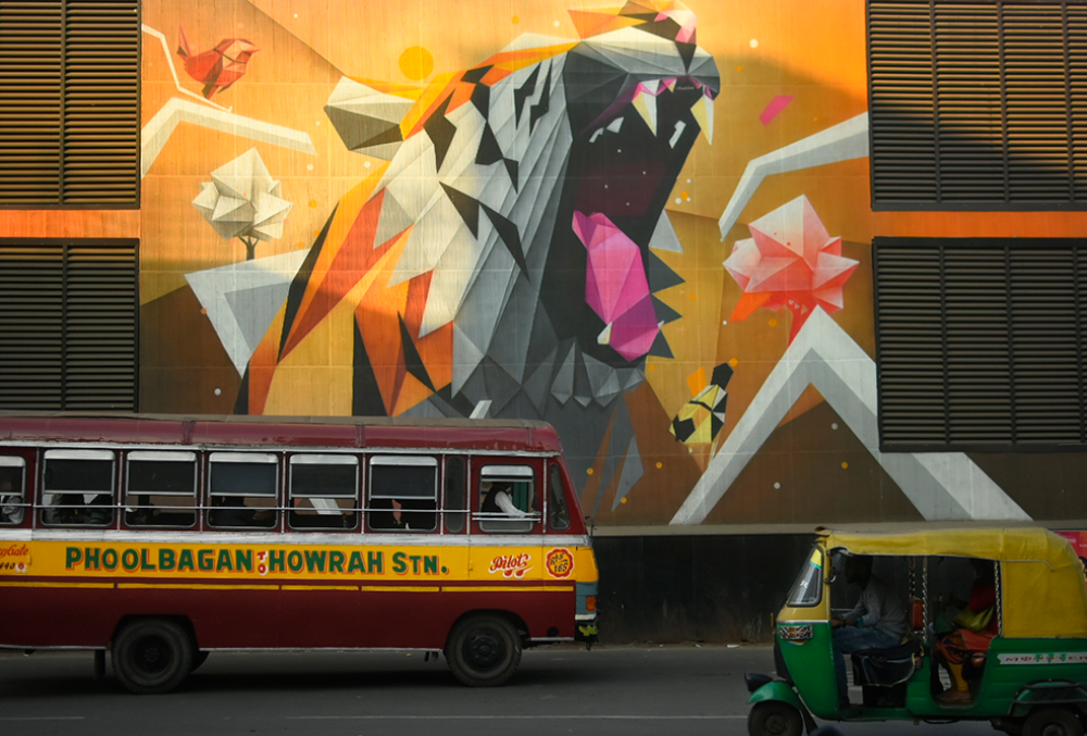 New wall painting, Kolkata. Photograph: Bodhisatta Singha Roy